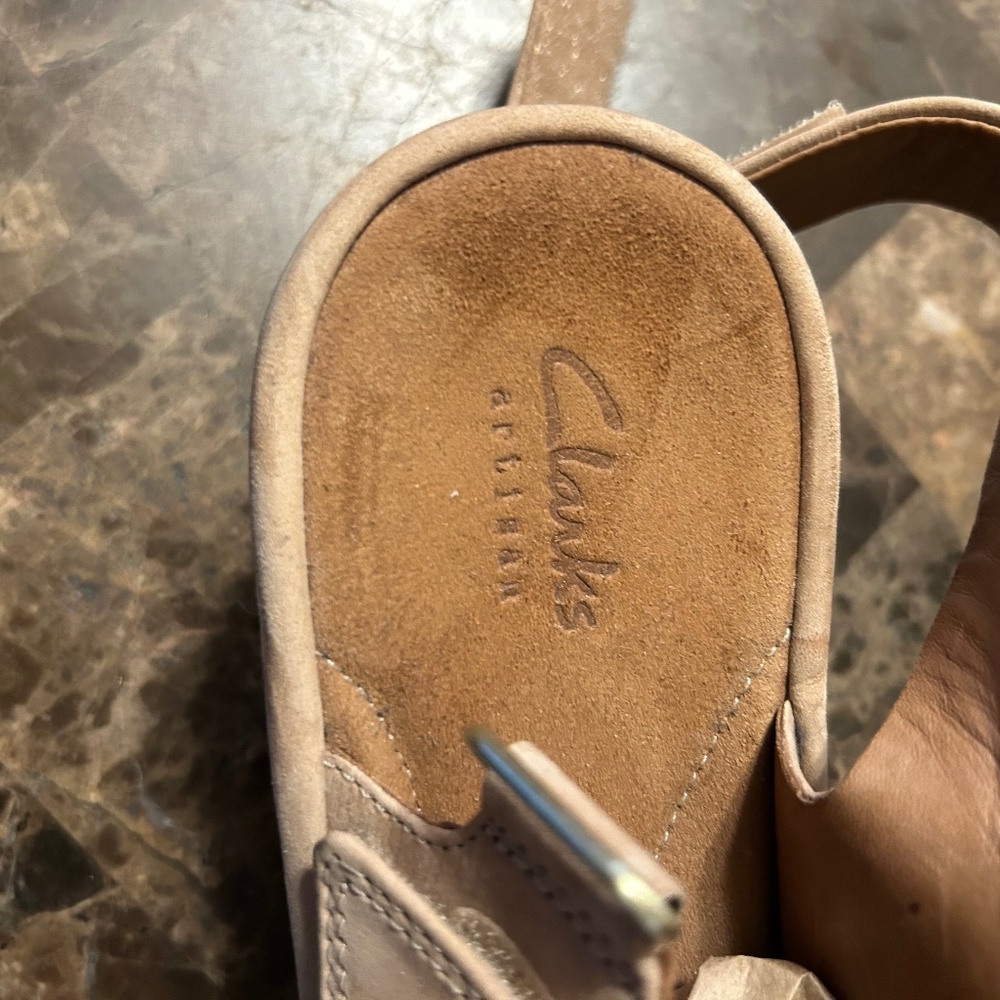 Clarks Clarene Nubuck Wedge Sandals - Picture 4 of 8